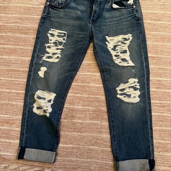 Seven for all mankind new without tags, relaxed skinny jeans - Picture 2 of 6